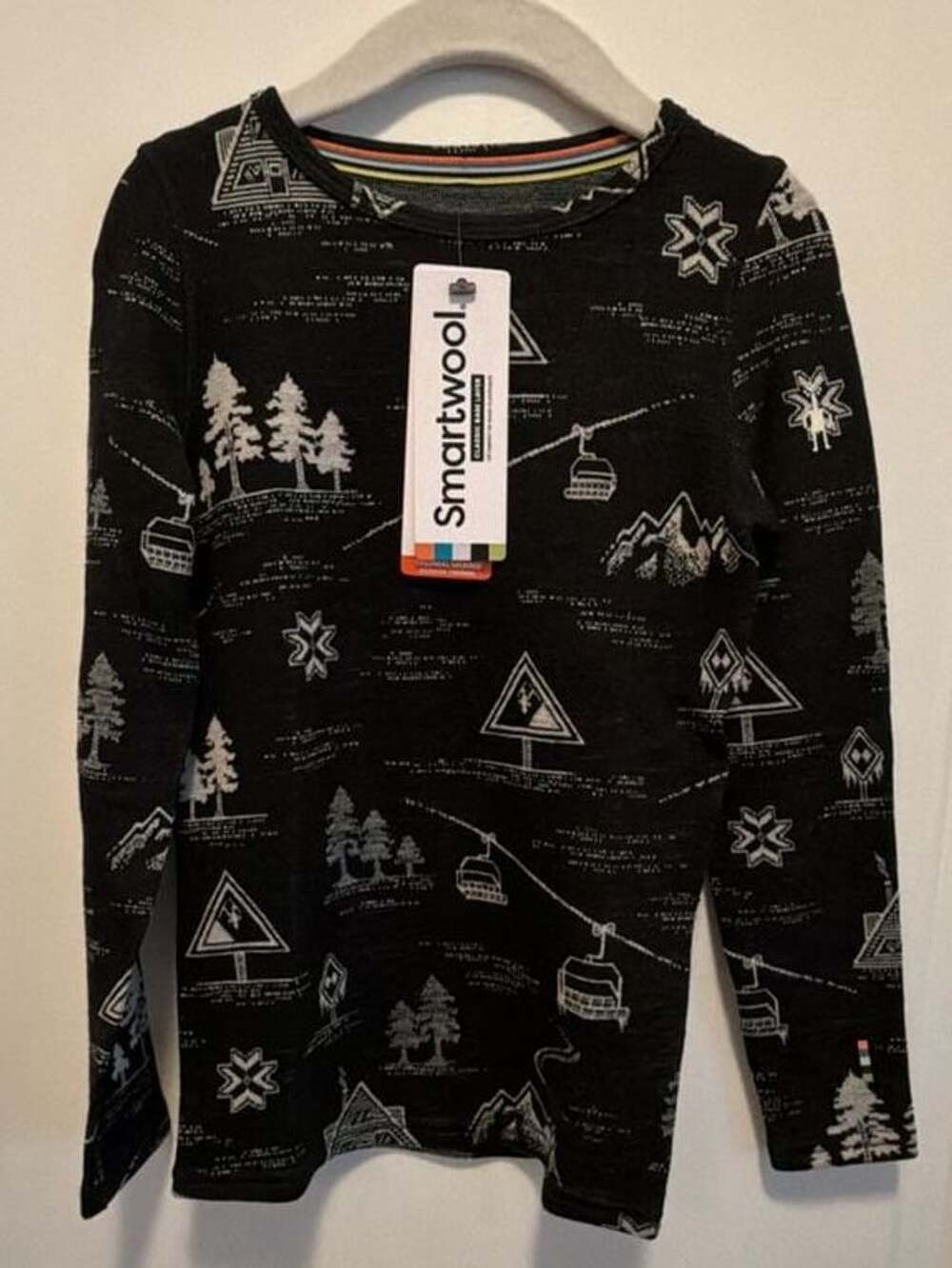 Smartwool Kids' Classic Thermal Merino Base Layer Crew Black Ski Day NWT